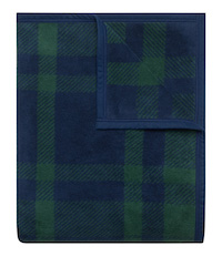 chappywrap cabin plaid blanket 1